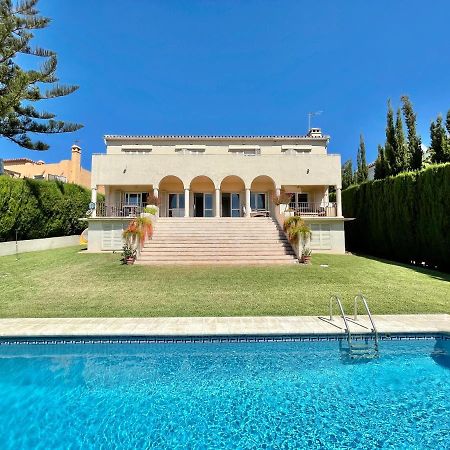 Villa Los Lirios Puerto Banus - Eaw Homes Marbella Exterior photo